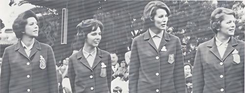 Mrs. A. Swane, Miss Anneke van Riemsdijk, Miss Annie van Lanschot, Mrs. J. Eschauzier